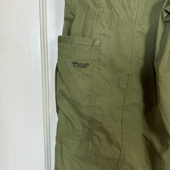 Aritzia TNA Explore Parachute Jogger Cargo Pants - Picture 10 of 10